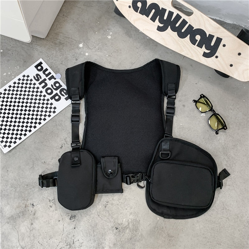 Multi-functional Pocketed Vest